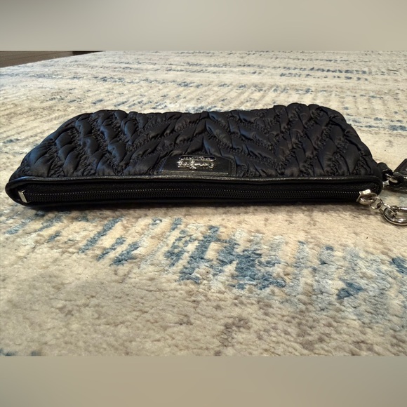 Coach Madison Black Quilted Wristlet Silver Hardware Like New